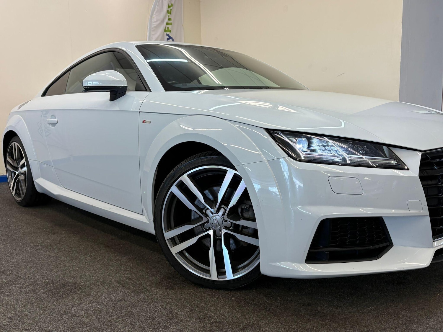 Used Audi TT 2016 for sale - 78171384: Photo 2