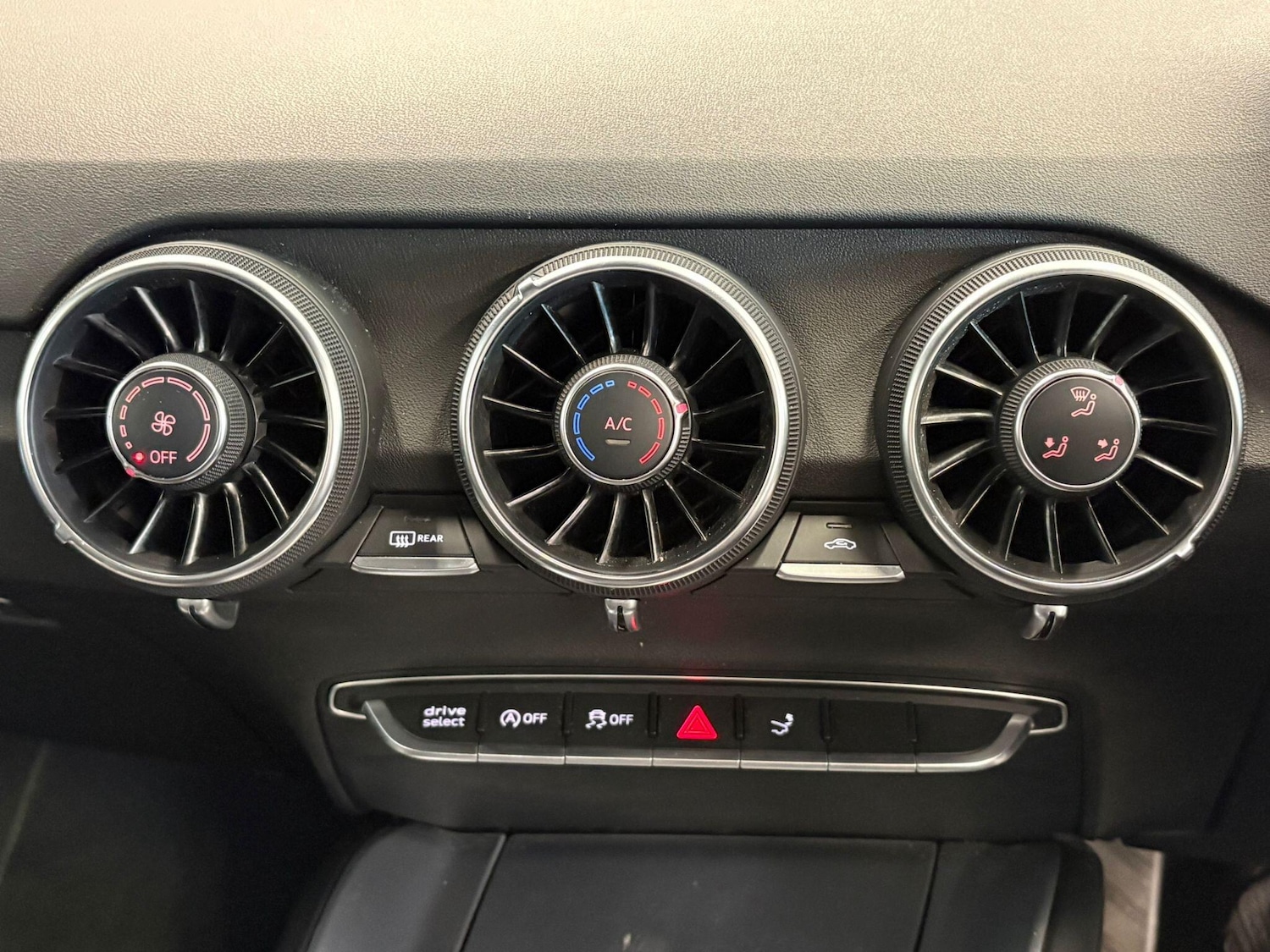 Used Audi TT 2016 for sale - 78171384: Photo 23