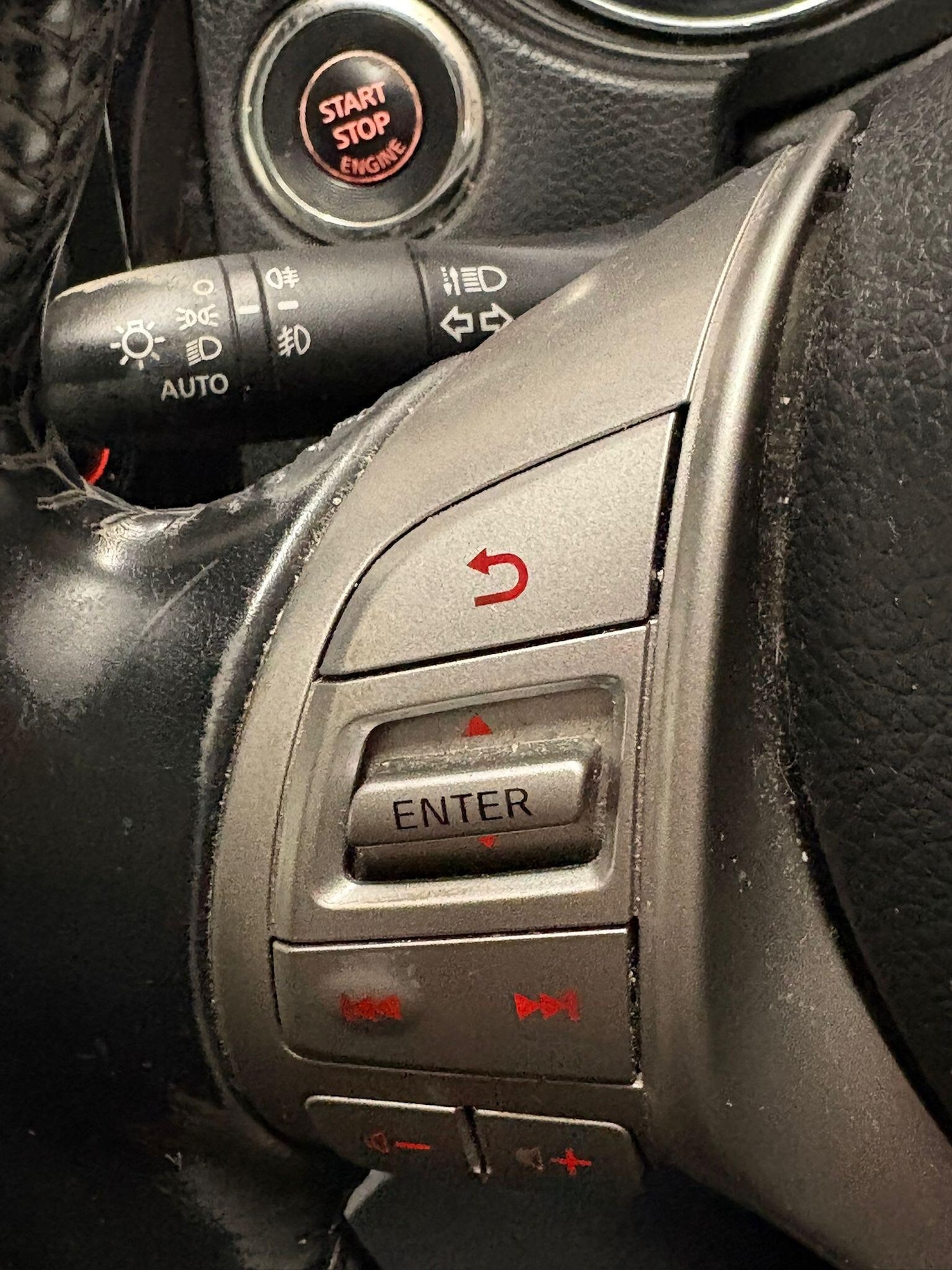 Used Nissan Qashqai 2015 for sale - 76623230: Photo 13