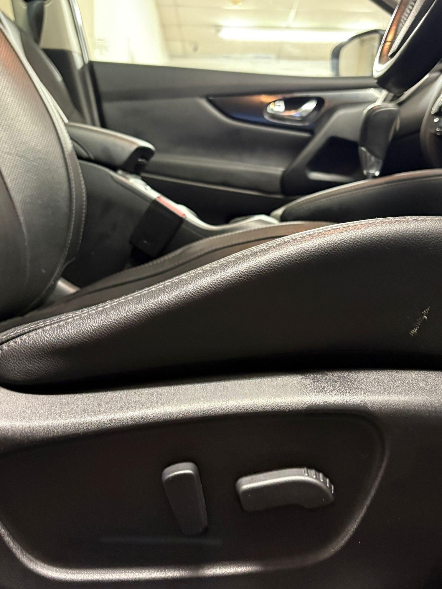 Used Nissan Qashqai 2015 for sale - 76623230: Photo 19