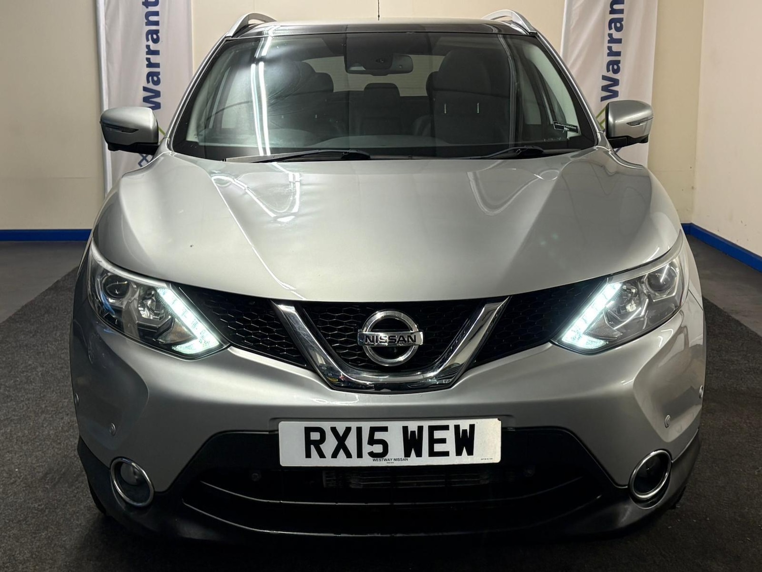 Used Nissan Qashqai 2015 for sale - 76623230: Photo 2