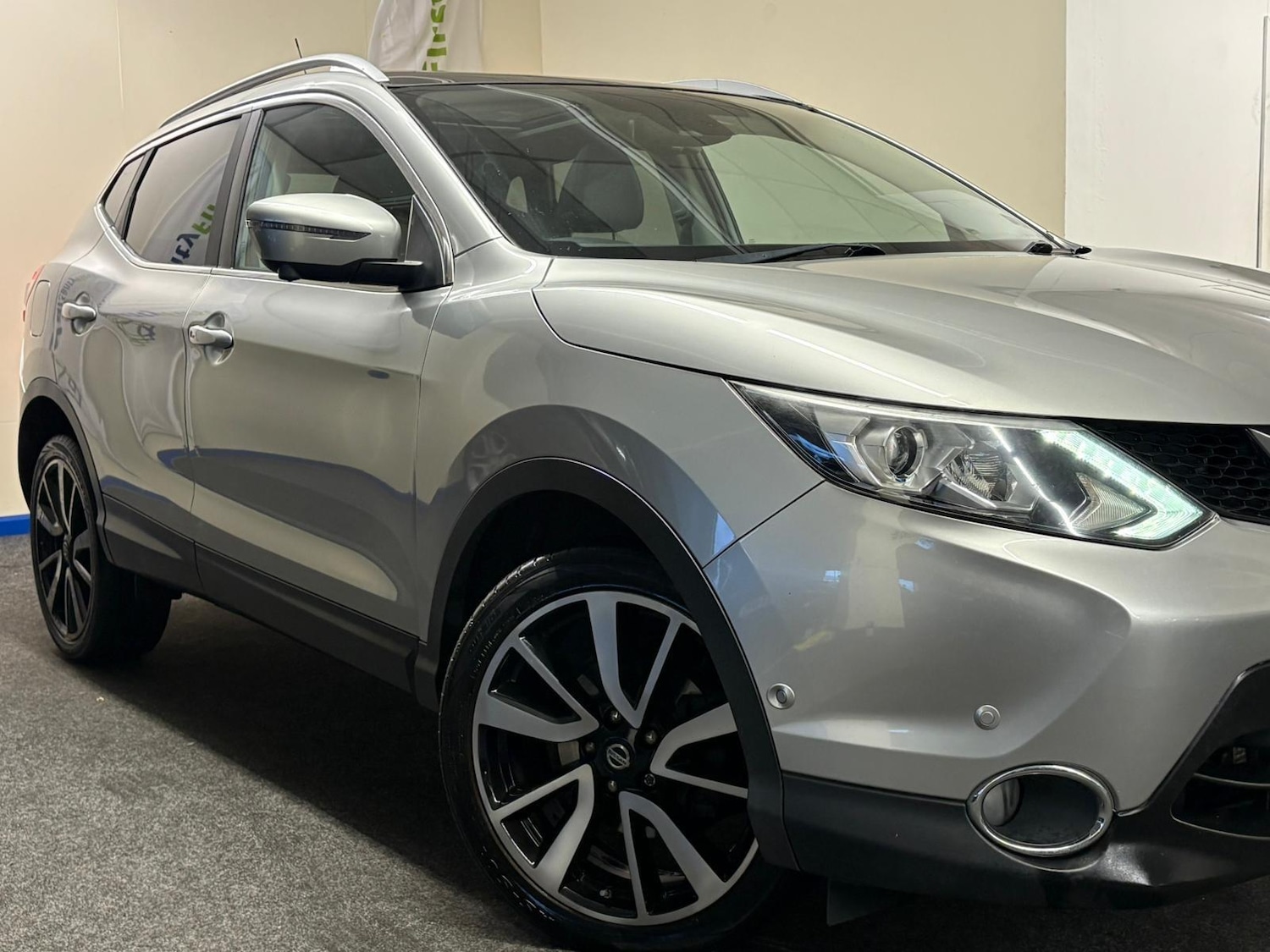 Used Nissan Qashqai 2015 for sale - 76623230: Photo 5