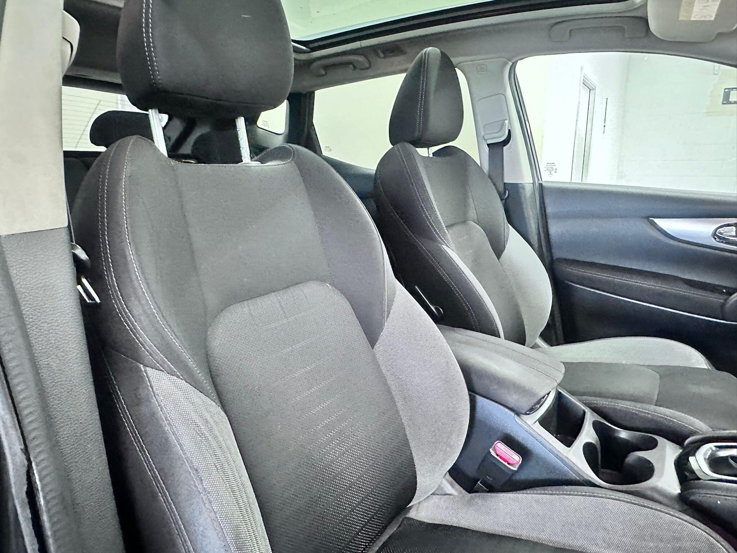 Used Nissan Qashqai 2018 for sale - 76623249: Photo 16