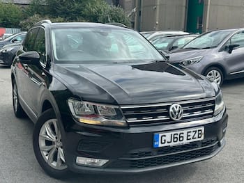 Used Volkswagen Tiguan 2016 for sale - 79688524: Photo