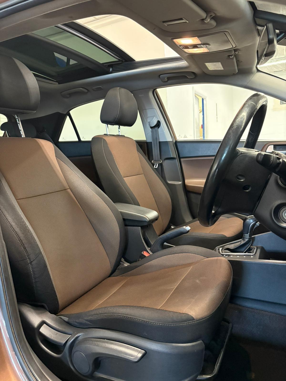 Used Hyundai i20 2015 for sale - 76381092: Photo 10