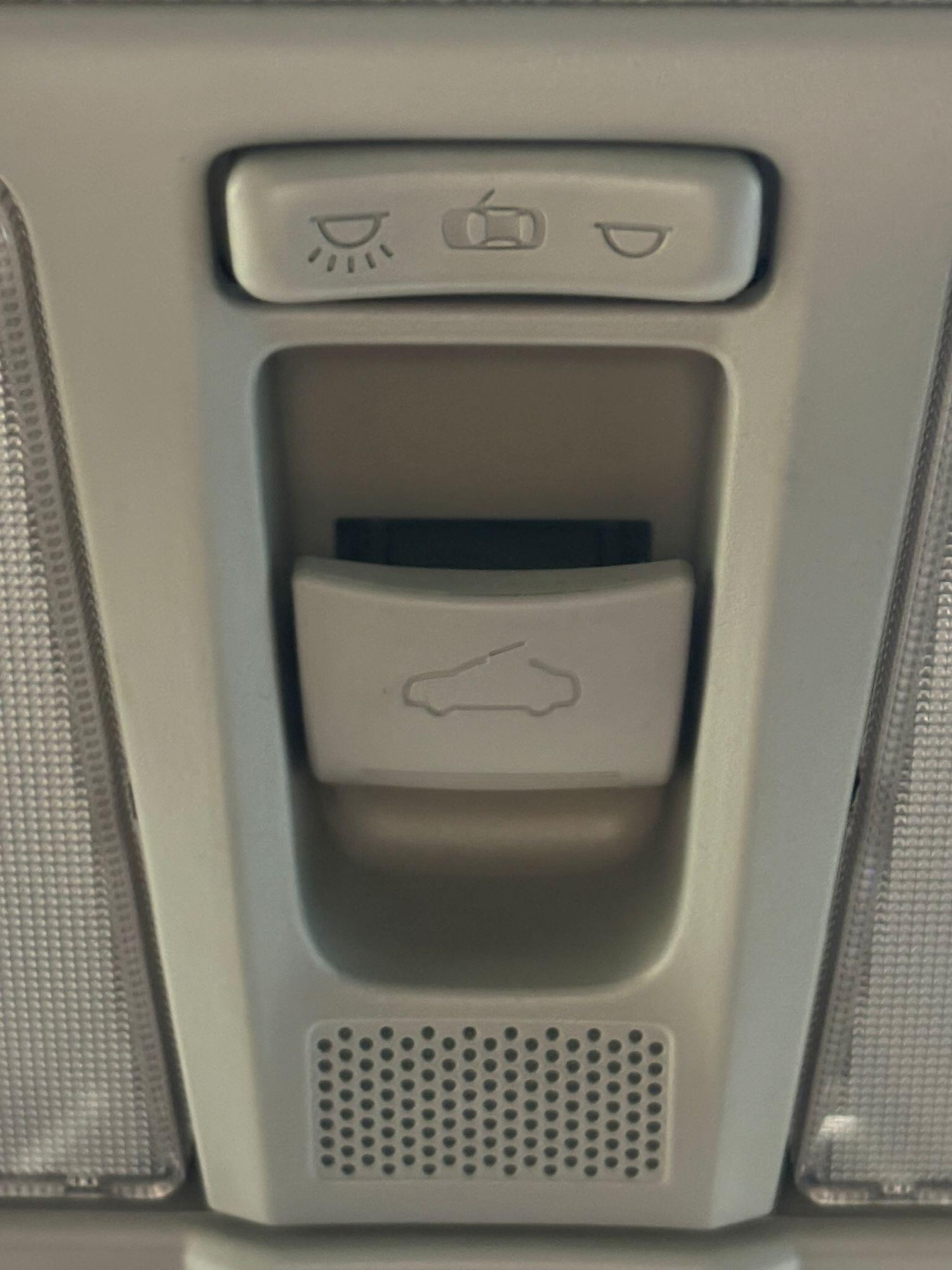 Used Hyundai i20 2015 for sale - 76381092: Photo 14