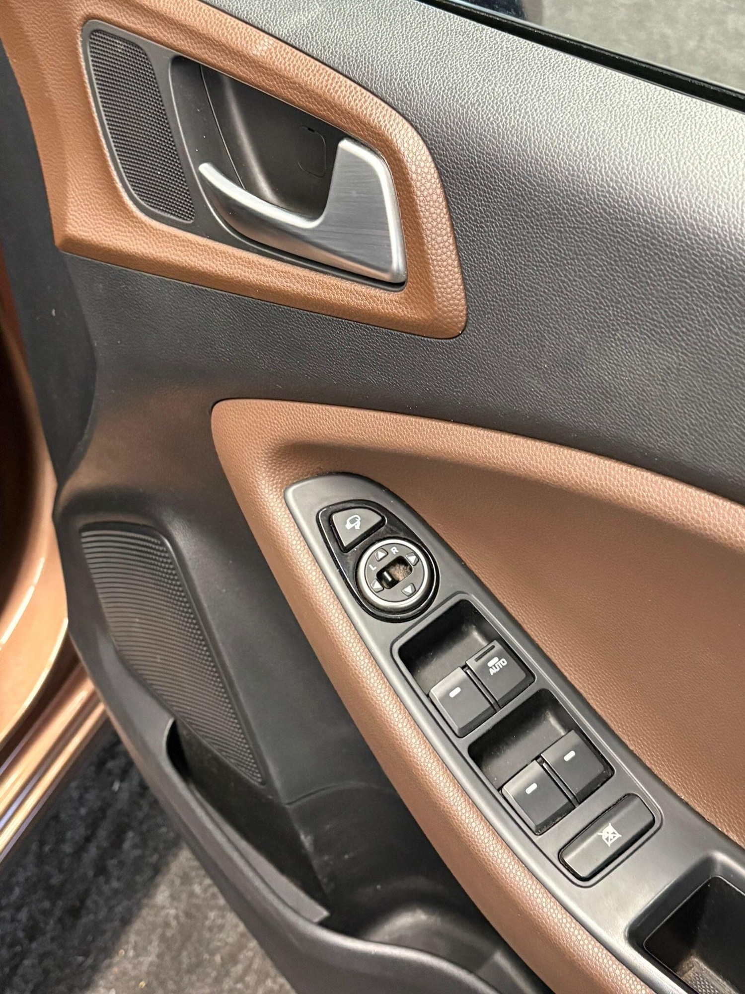 Used Hyundai i20 2015 for sale - 76381092: Photo 17