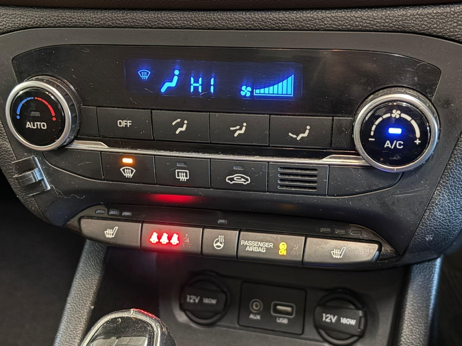 Used Hyundai i20 2015 for sale - 76381092: Photo 20