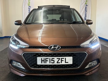 Used Hyundai i20 2015 for sale - 76381092: Photo