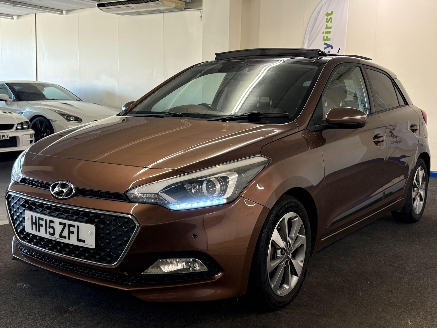 Used Hyundai i20 2015 for sale - 76381092: Photo 3