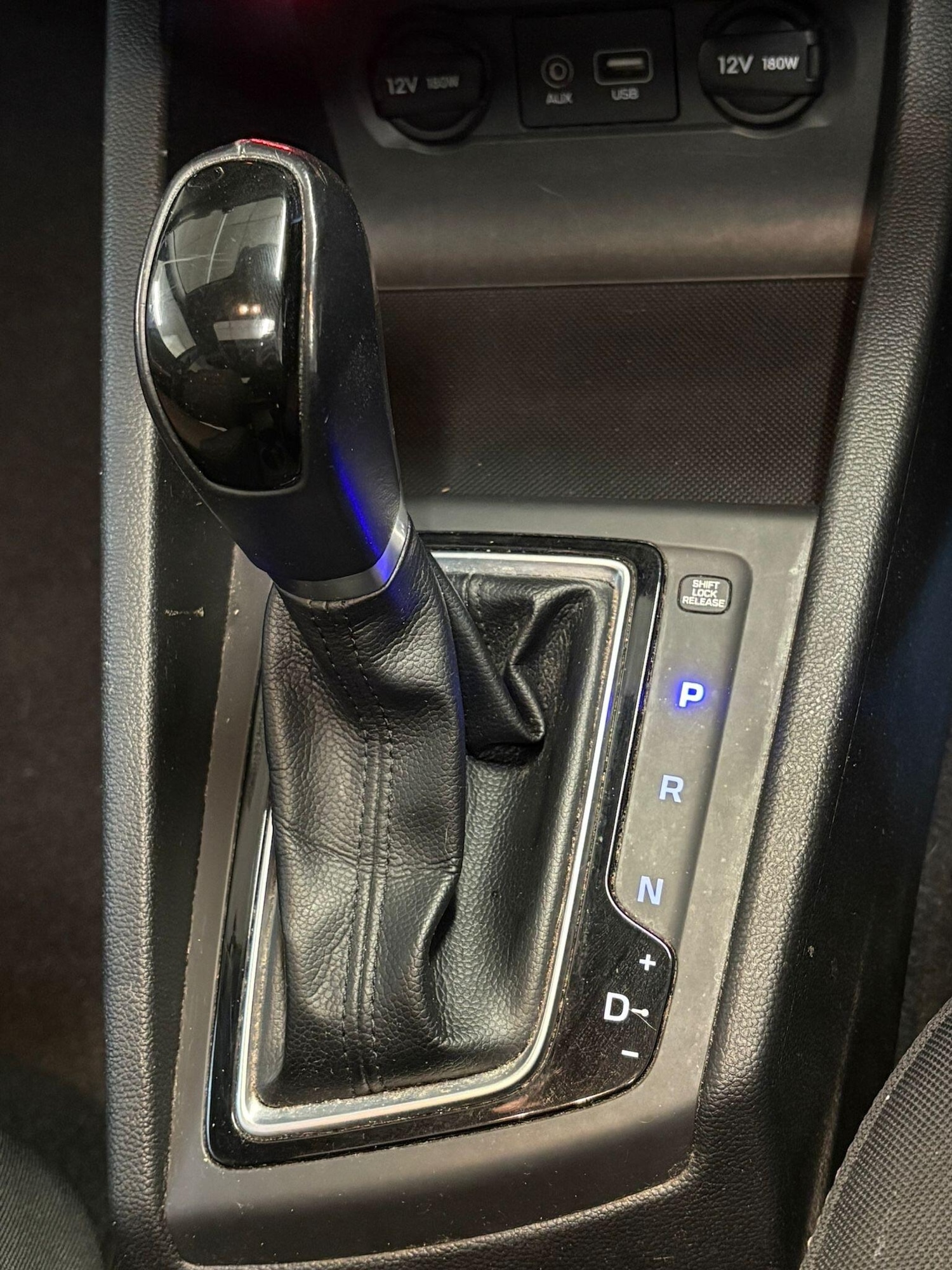 Used Hyundai i20 2015 for sale - 76381092: Photo 9