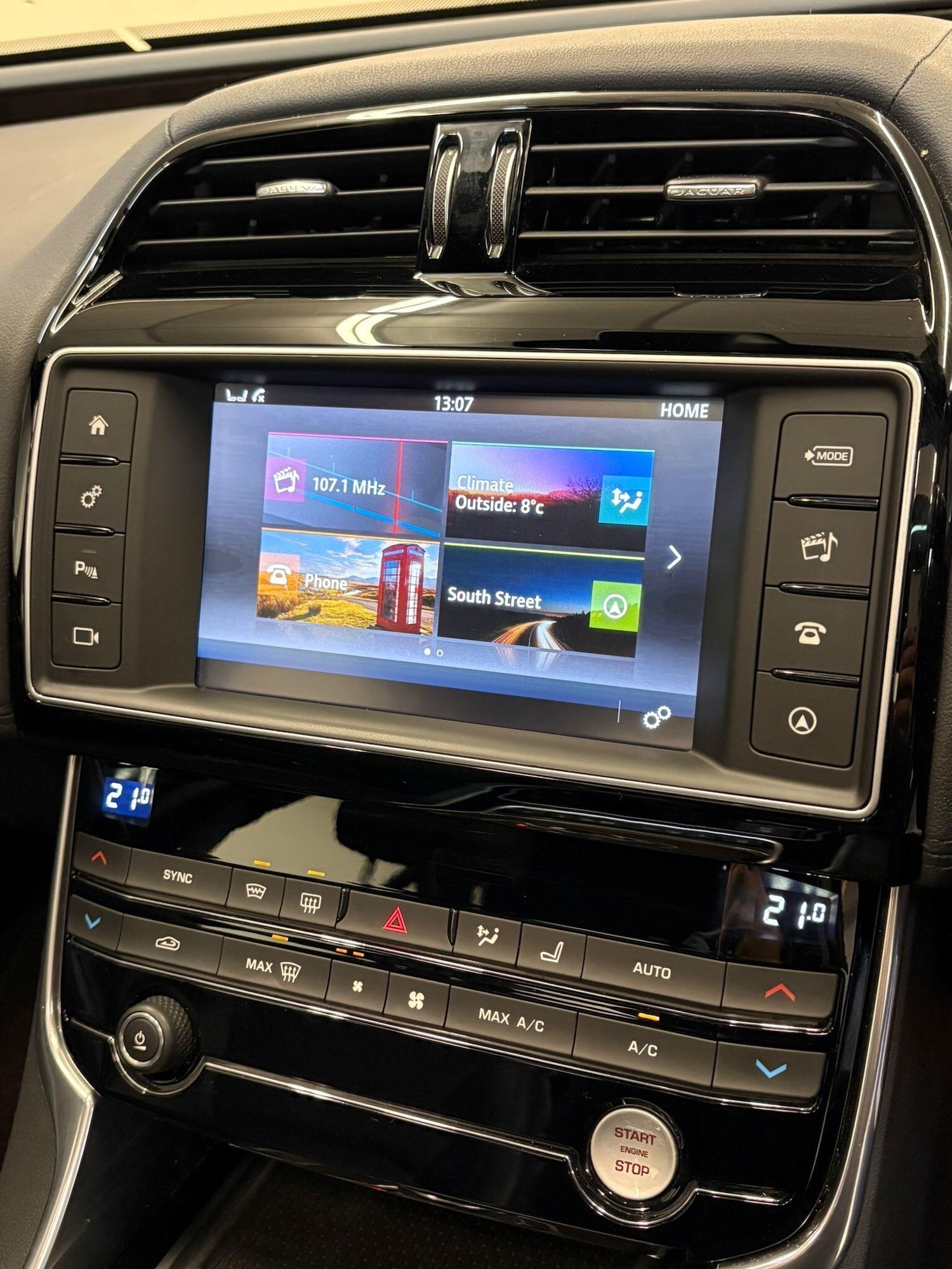 Used Jaguar XE for sale - 77883550: Photo 20