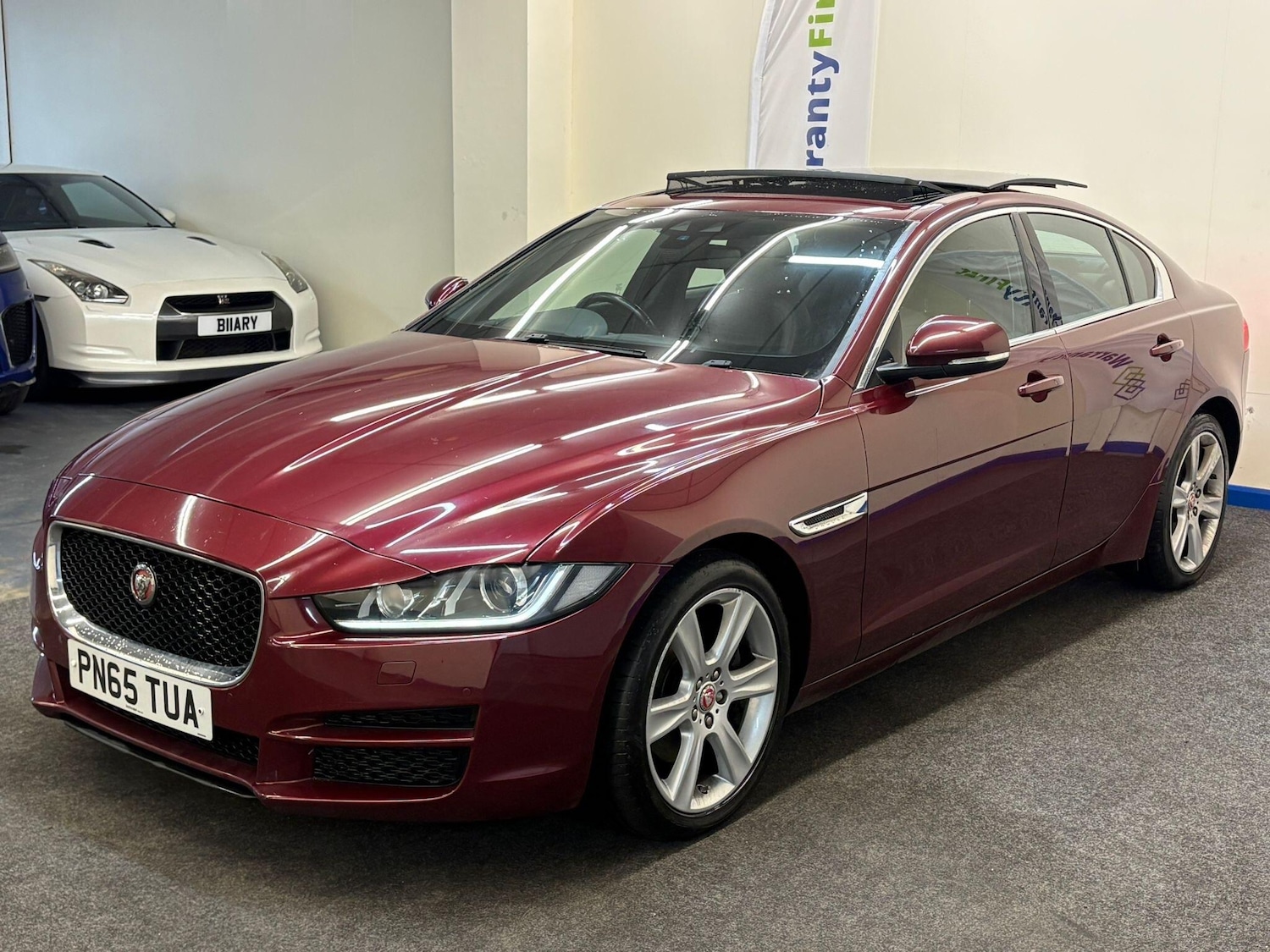 Used Jaguar XE for sale - 77883550: Photo 3