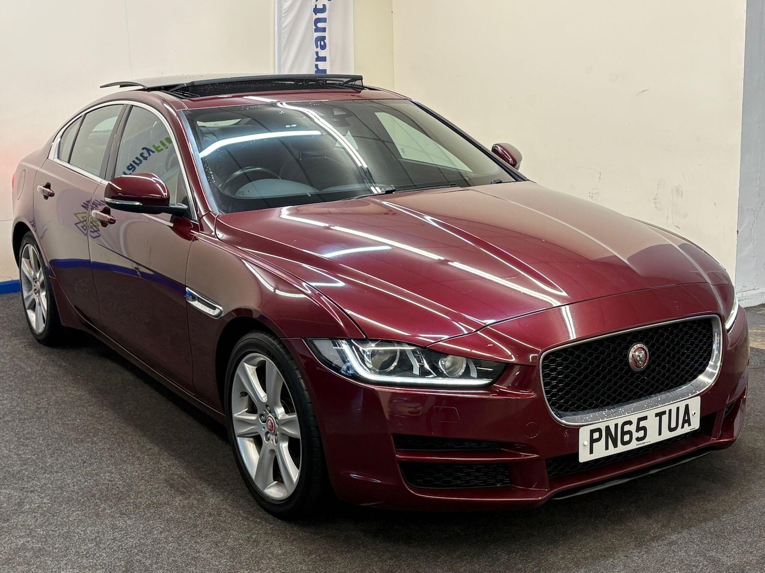 Used Jaguar XE for sale - 77883550: Photo 5