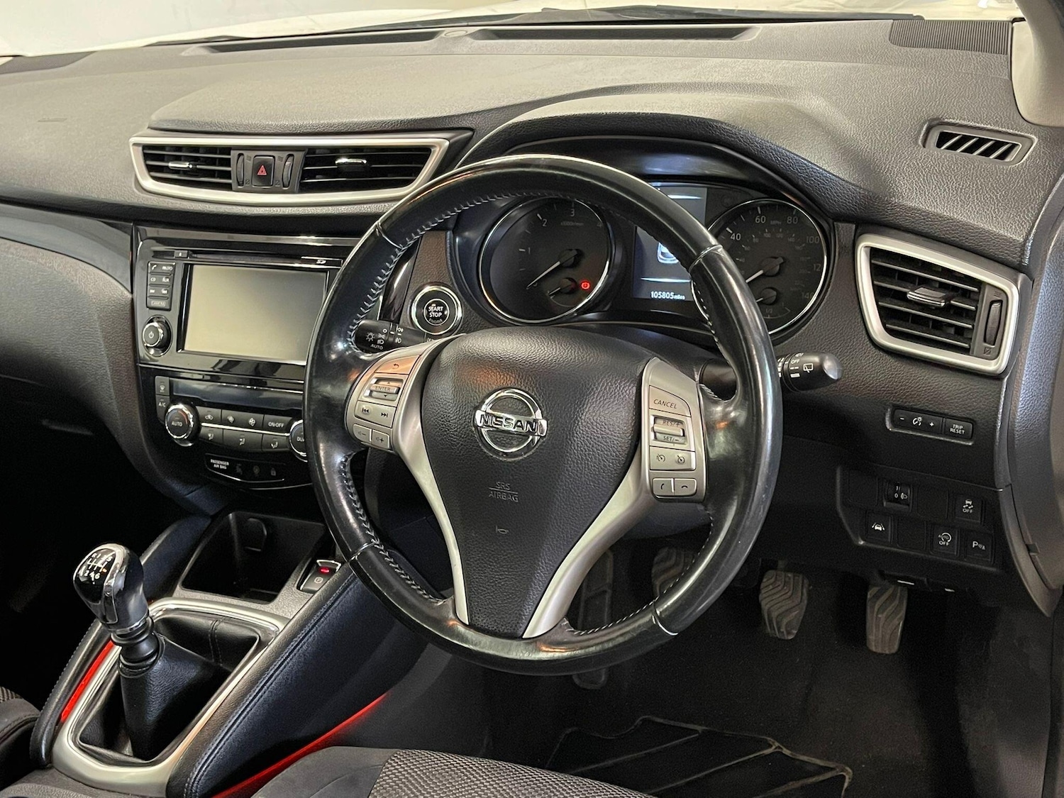 Used Nissan Qashqai 2015 for sale - 76623228: Photo 11