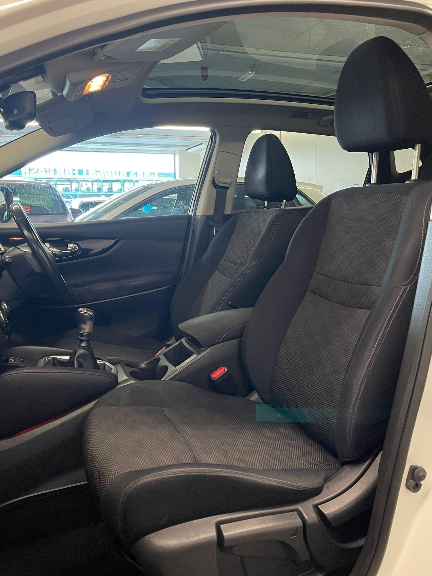 Used Nissan Qashqai 2015 for sale - 76623228: Photo 12