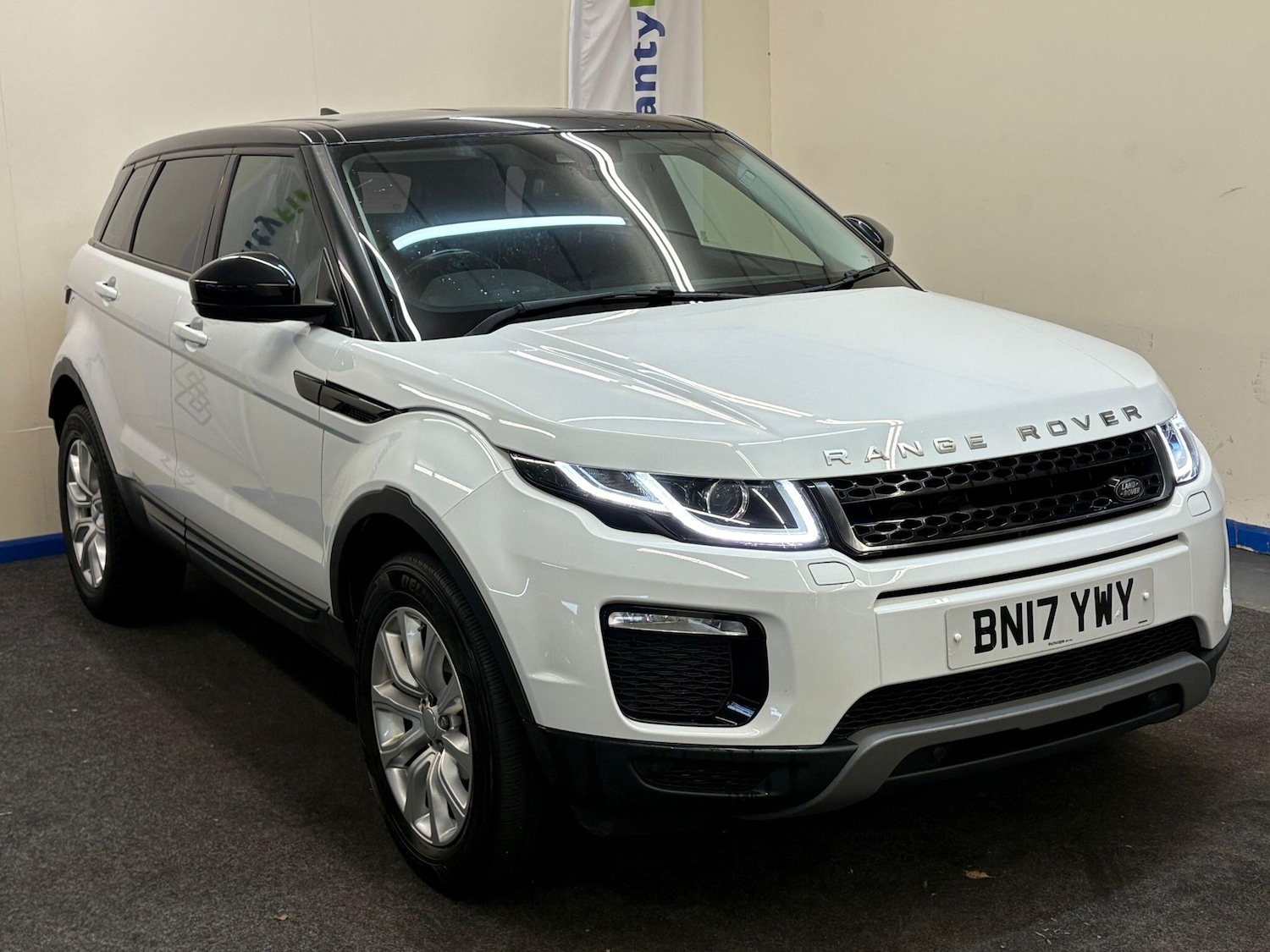 Used Land Rover Range Rover Evoque for sale - 77696562: Photo 5