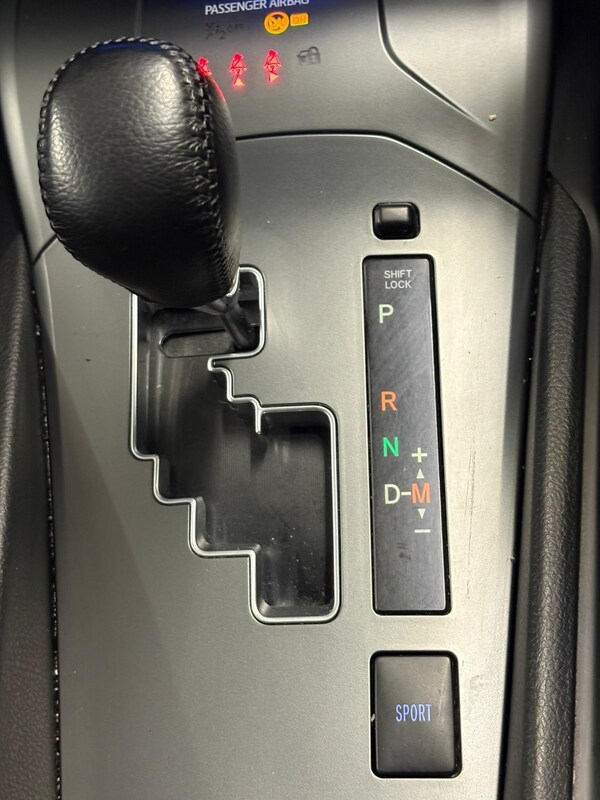 Used Toyota Avensis 2016 for sale - 76227835: Photo 14