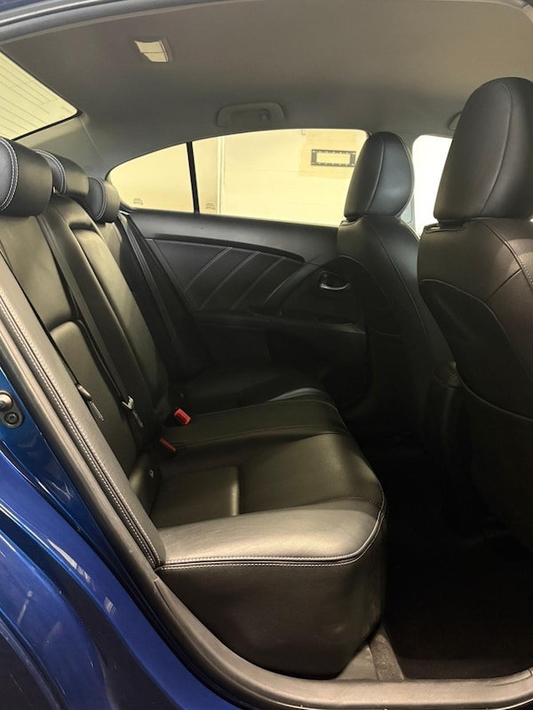 Used Toyota Avensis 2016 for sale - 76227835: Photo 8