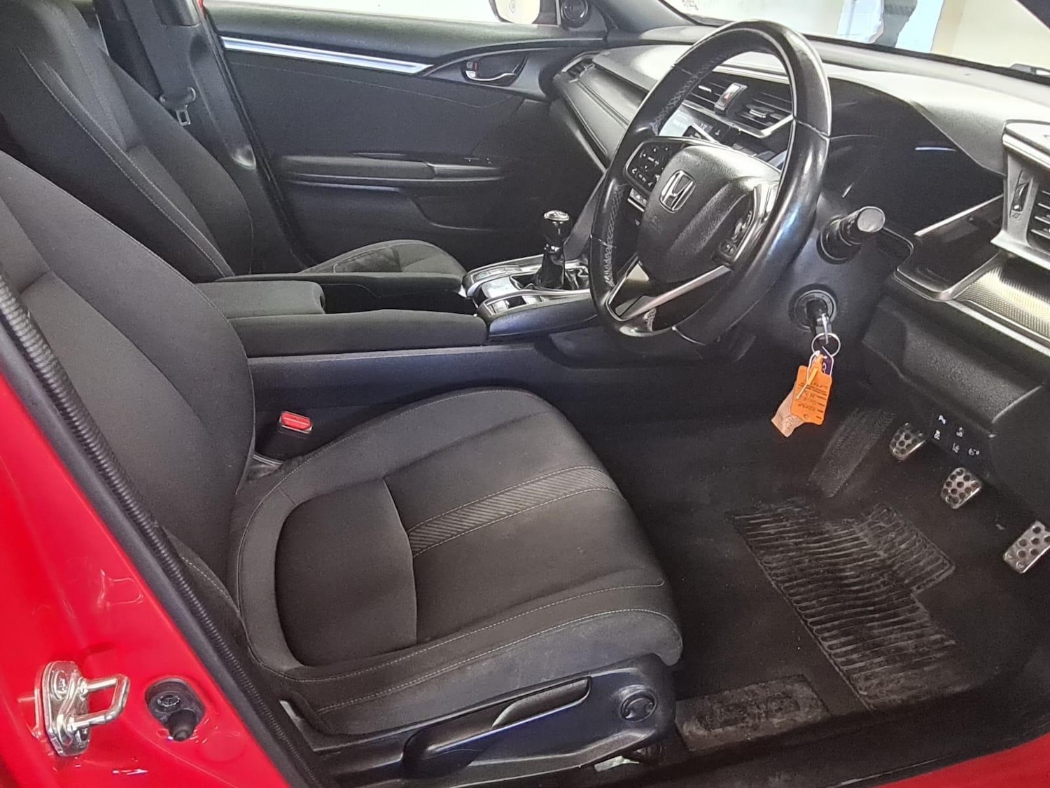 Used Honda Civic 2017 for sale - 76623242: Photo 13