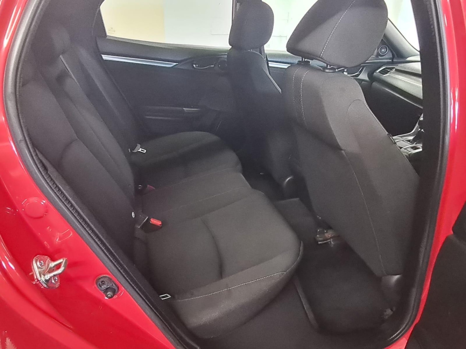 Used Honda Civic 2017 for sale - 76623242: Photo 15