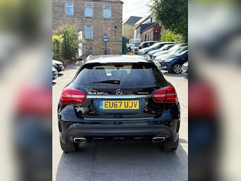 Used Mercedes-Benz GLA 2017 for sale - 79590233: Photo