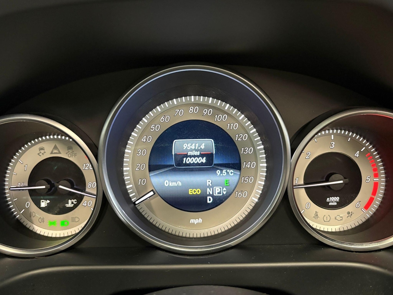 Used Mercedes-Benz E Class 2014 for sale - 77565129: Photo 22