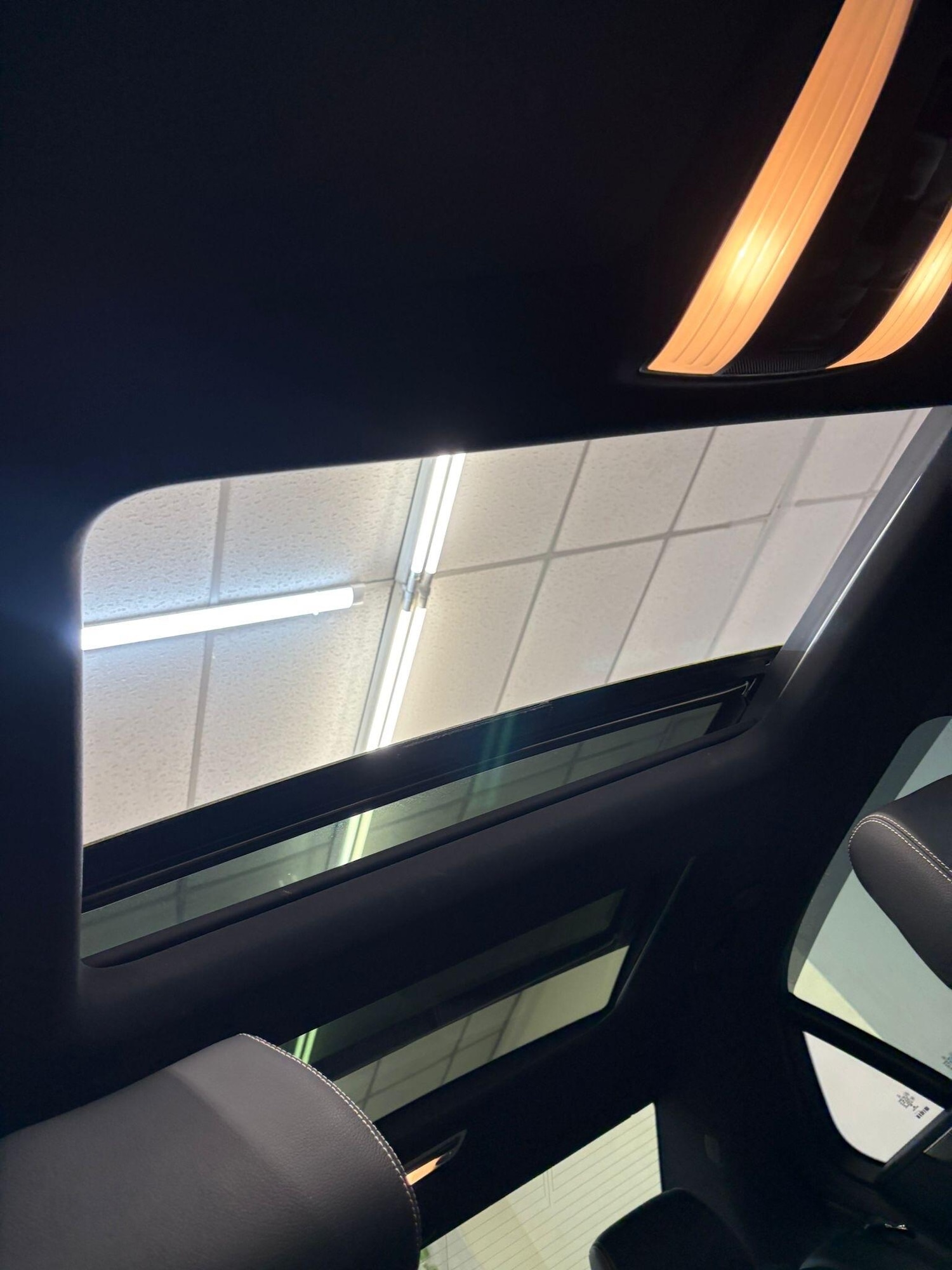 Used Mercedes-Benz E Class 2014 for sale - 77565129: Photo 30