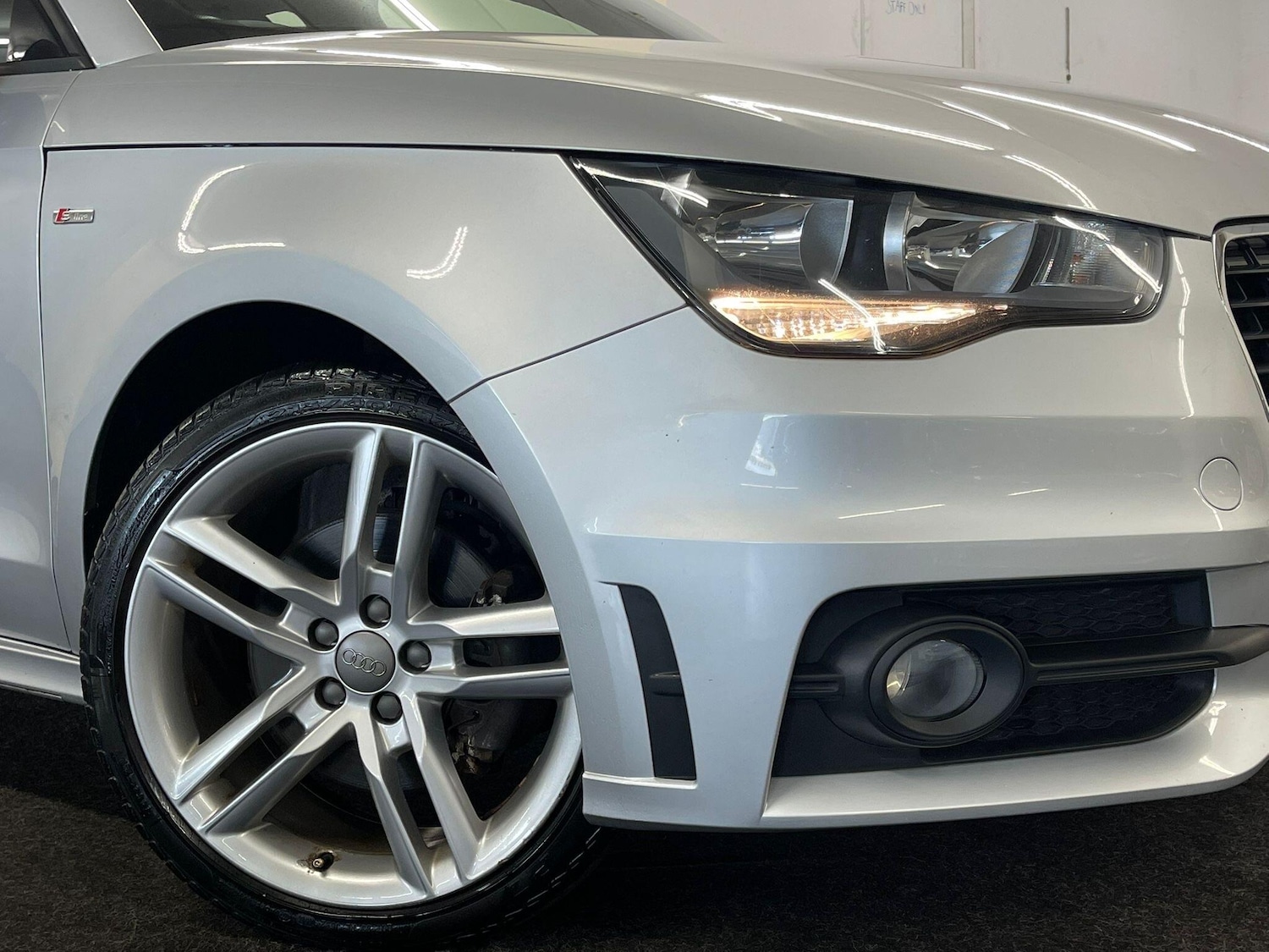 Used Audi A1 2013 for sale - 76060361: Photo 10