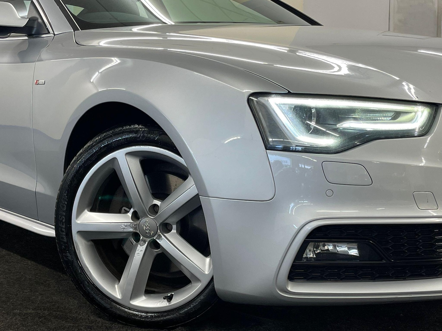 Used Audi A5 2012 for sale - 76964874: Photo 3