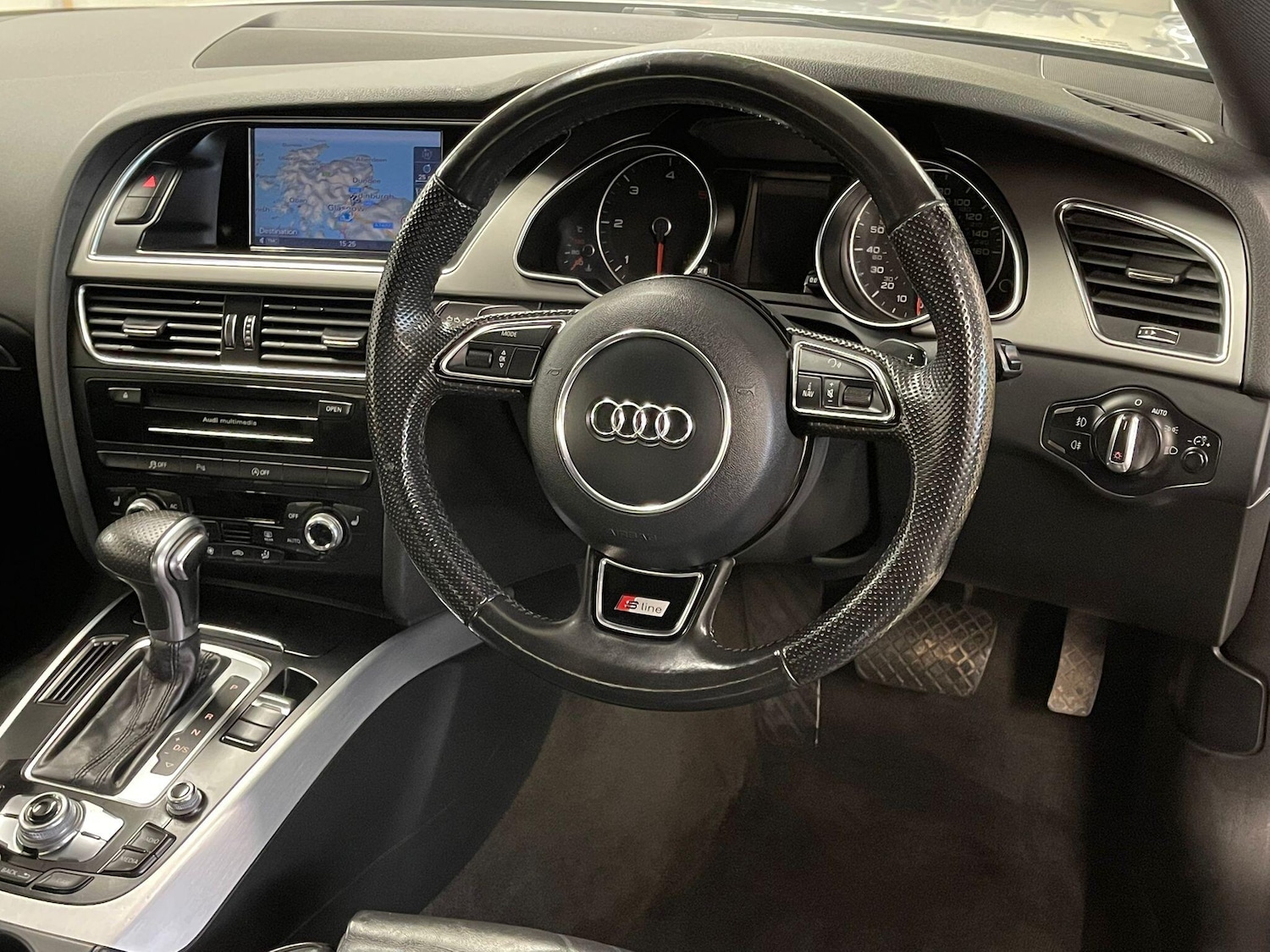Used Audi A5 2012 for sale - 76964874: Photo 8