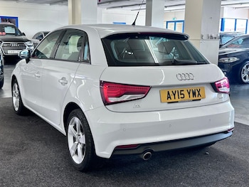 Used Audi A1 2015 for sale - 76135875: Photo 4