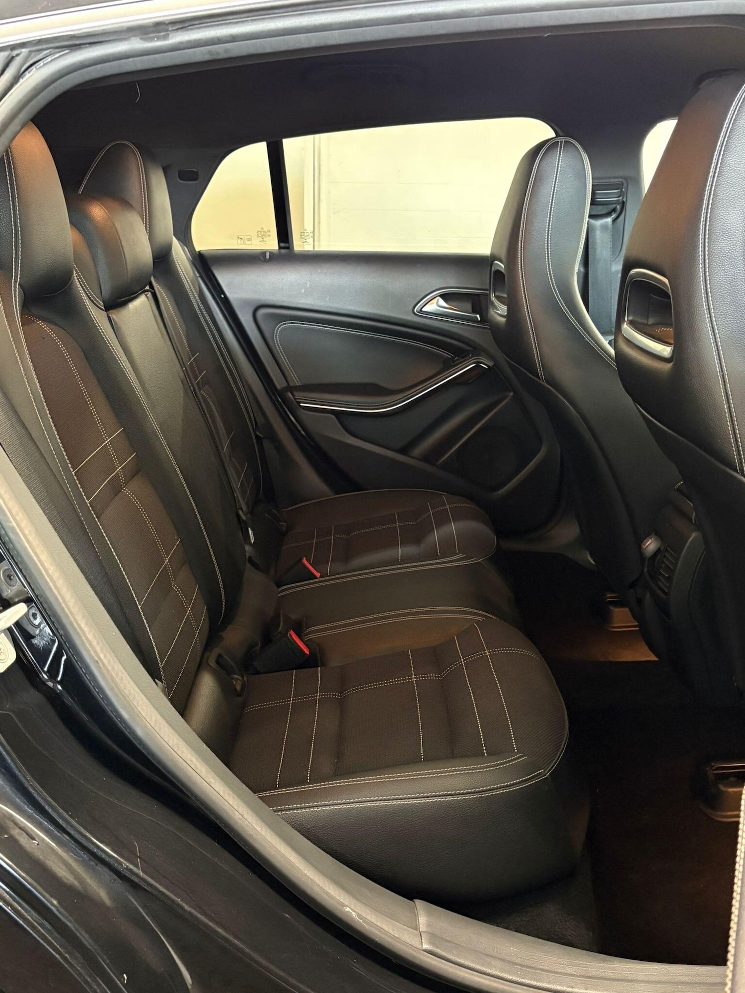 Used Mercedes-Benz CLA 2015 for sale - 76360868: Photo 10