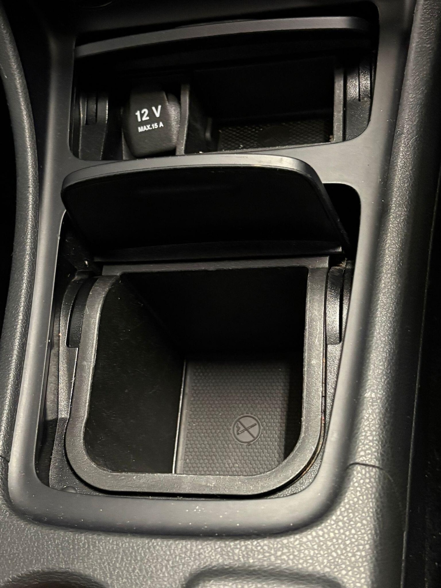 Used Mercedes-Benz CLA 2015 for sale - 76360868: Photo 12