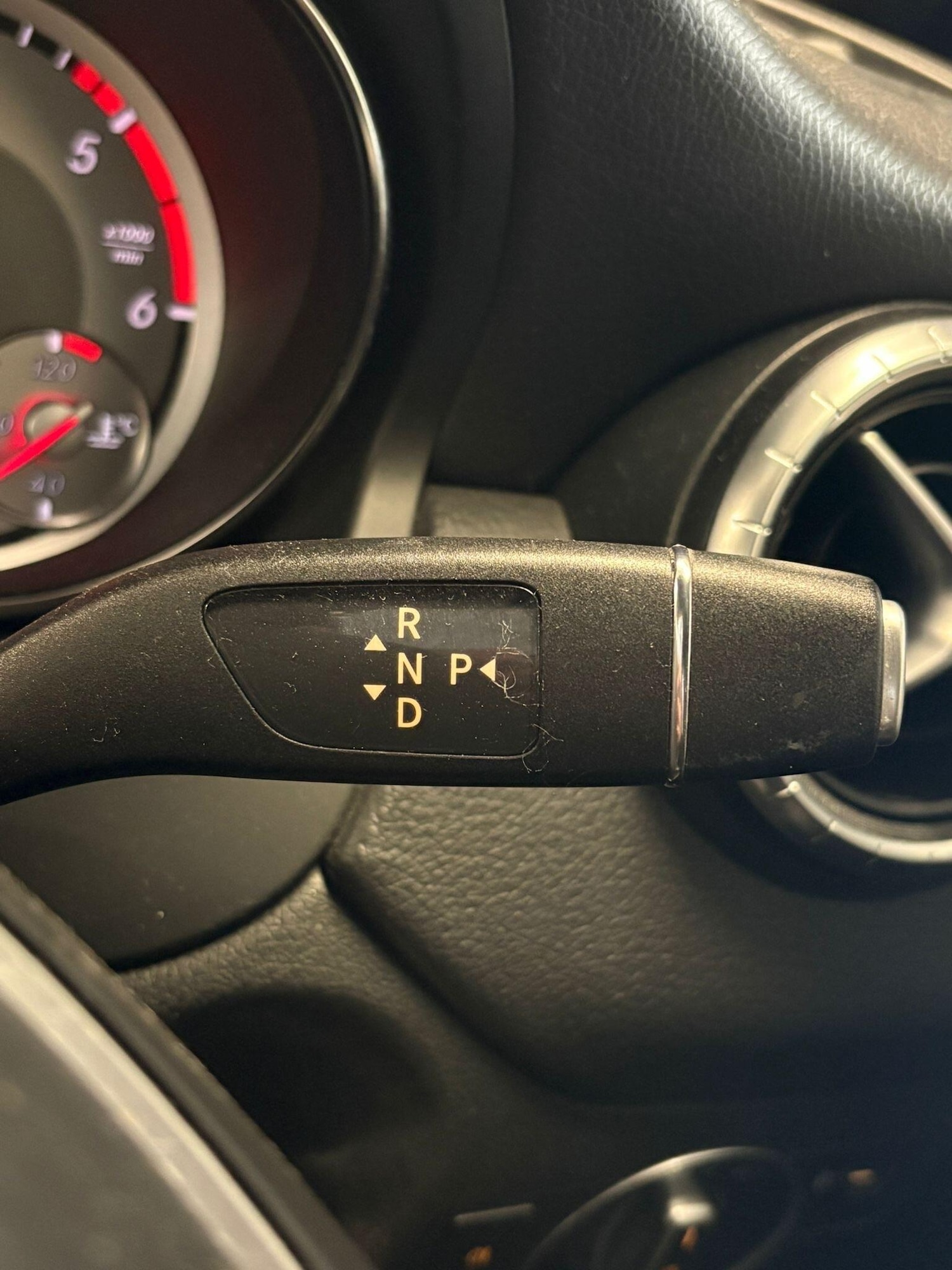 Used Mercedes-Benz CLA 2015 for sale - 76360868: Photo 18
