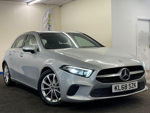 Used Mercedes-Benz A-Class 2019 for sale - 75809602: Photo 1