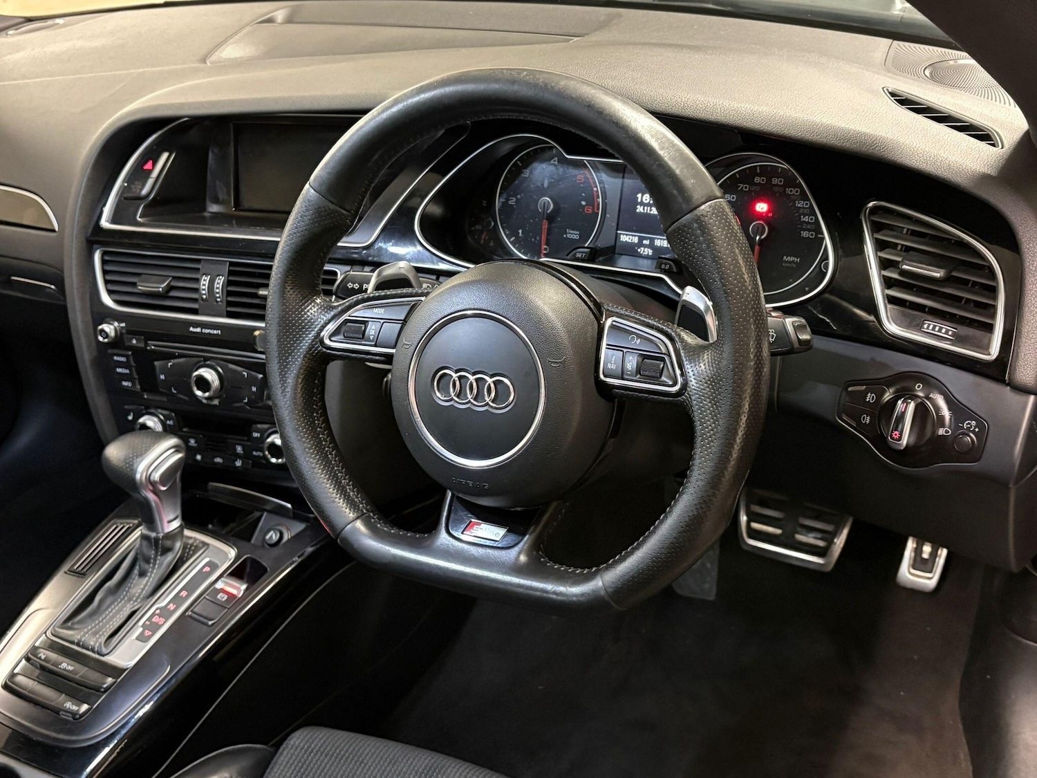 Used Audi A4 2015 for sale - 76964462: Photo 24