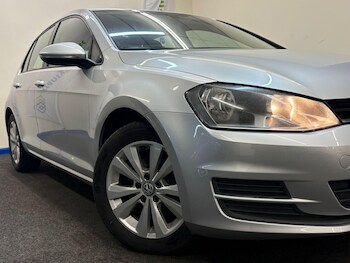 Used Volkswagen Golf 2013 for sale - 77671942: Photo