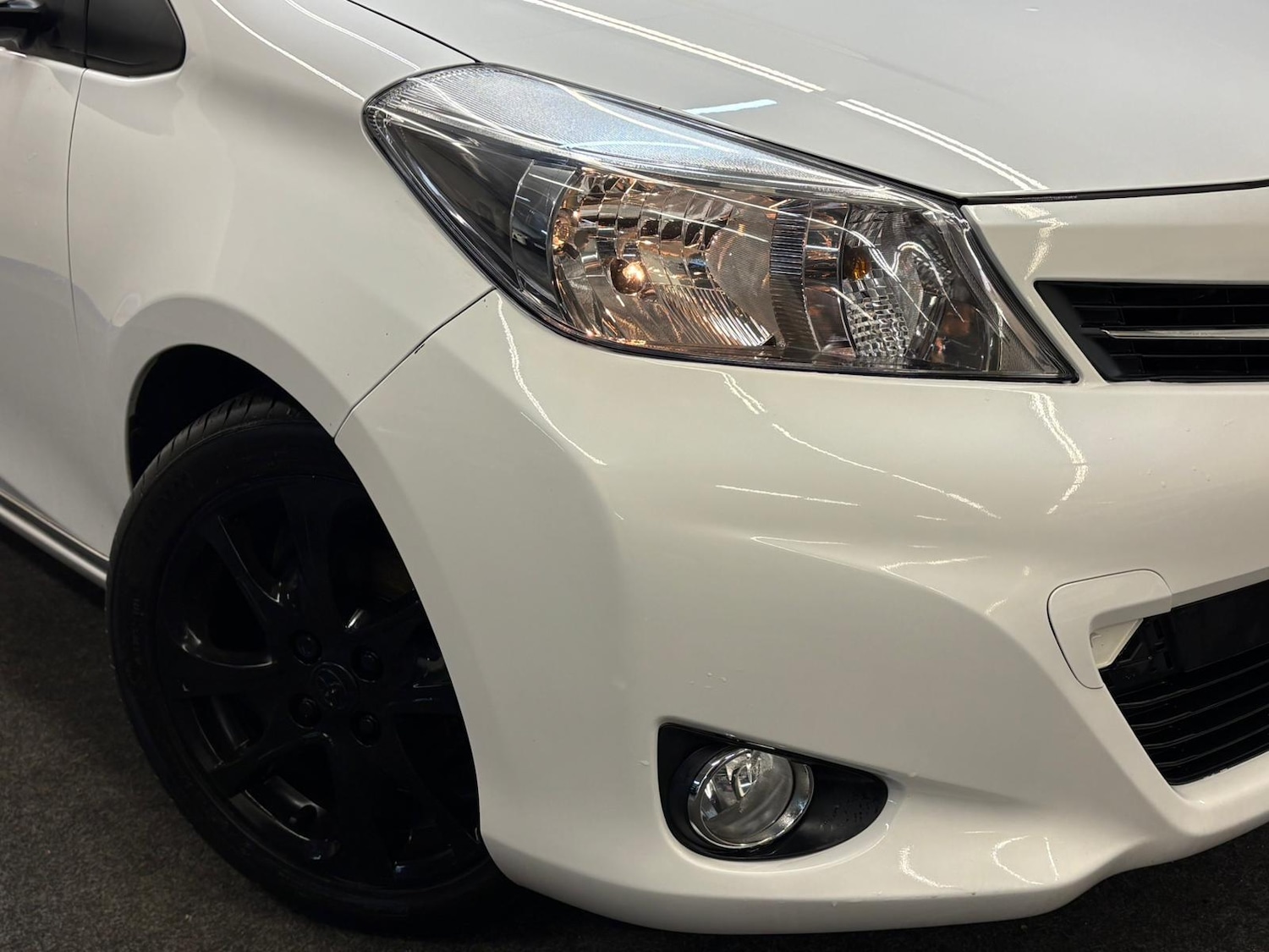 Used Toyota Yaris for sale - 77344006: Photo 24