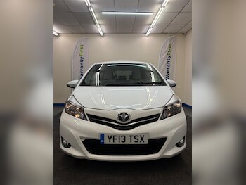 Used Toyota Yaris 2013 for sale - 77344006: Photo