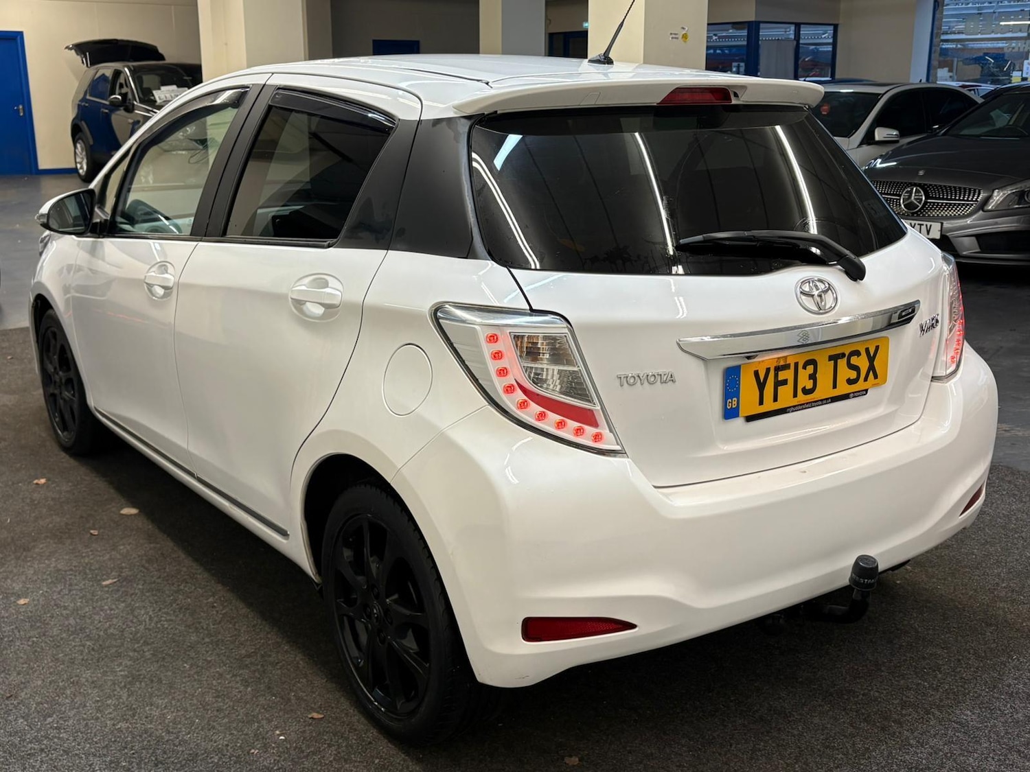 Used Toyota Yaris for sale - 77344006: Photo 5