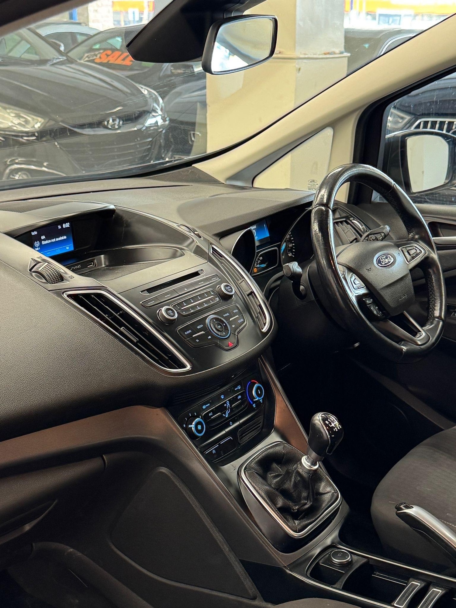 Used Ford Grand C-Max 2017 for sale - 76623246: Photo 17