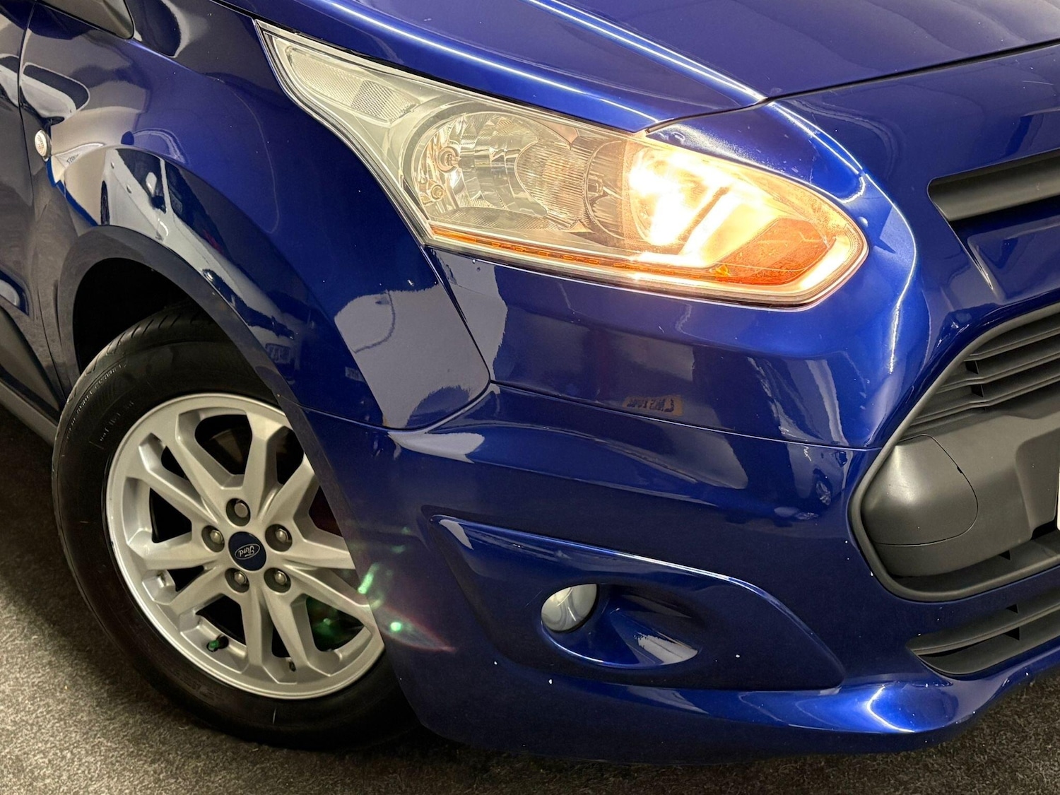 Used Ford Tourneo Connect 2014 for sale - 76422783: Photo 15