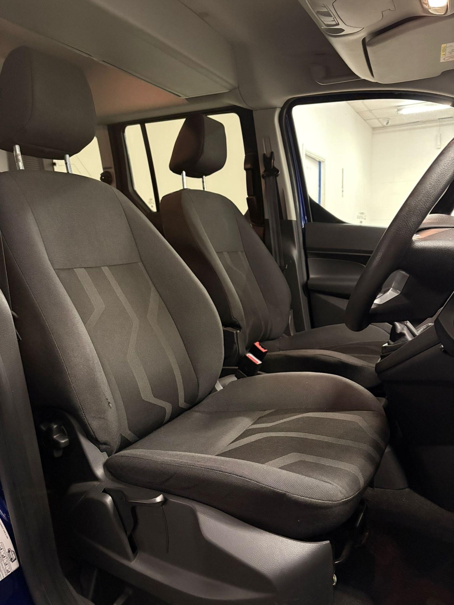 Used Ford Tourneo Connect 2014 for sale - 76422783: Photo 7