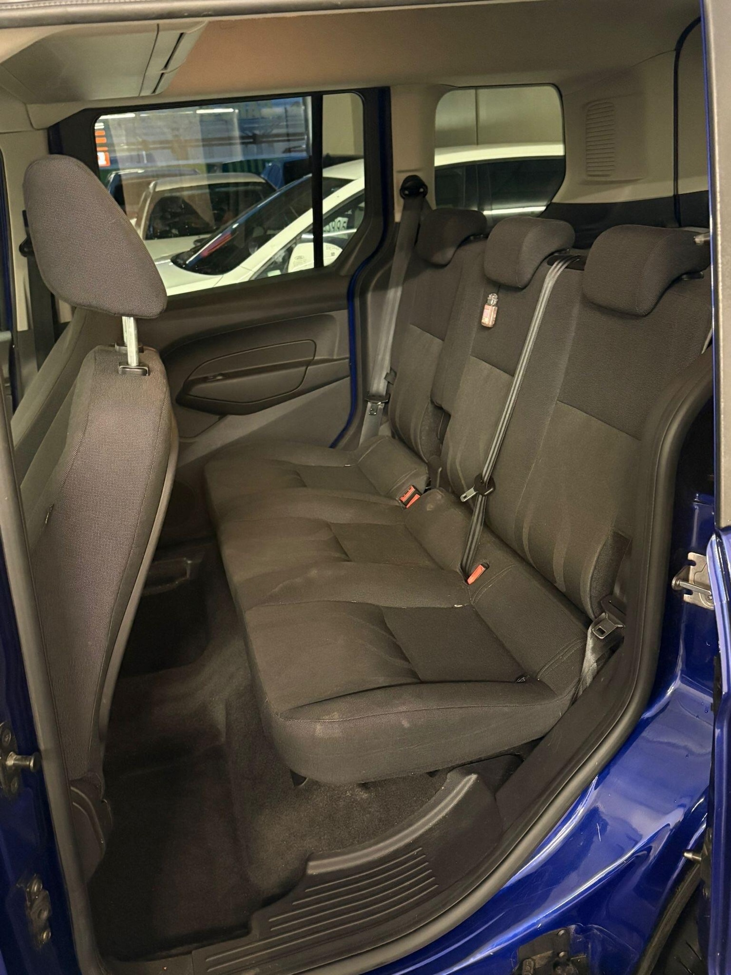 Used Ford Tourneo Connect 2014 for sale - 76422783: Photo 9