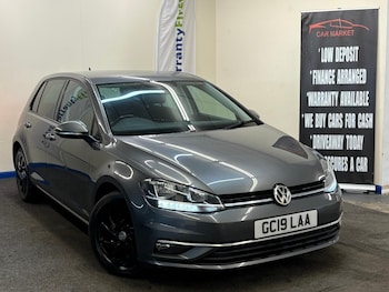 Used Volkswagen Golf 2019 for sale - 78969630: Photo