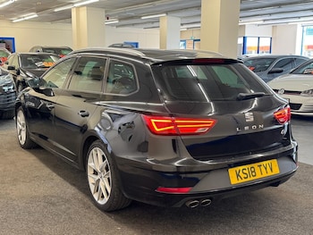 Used SEAT Leon 2018 for sale - 76623208: Photo