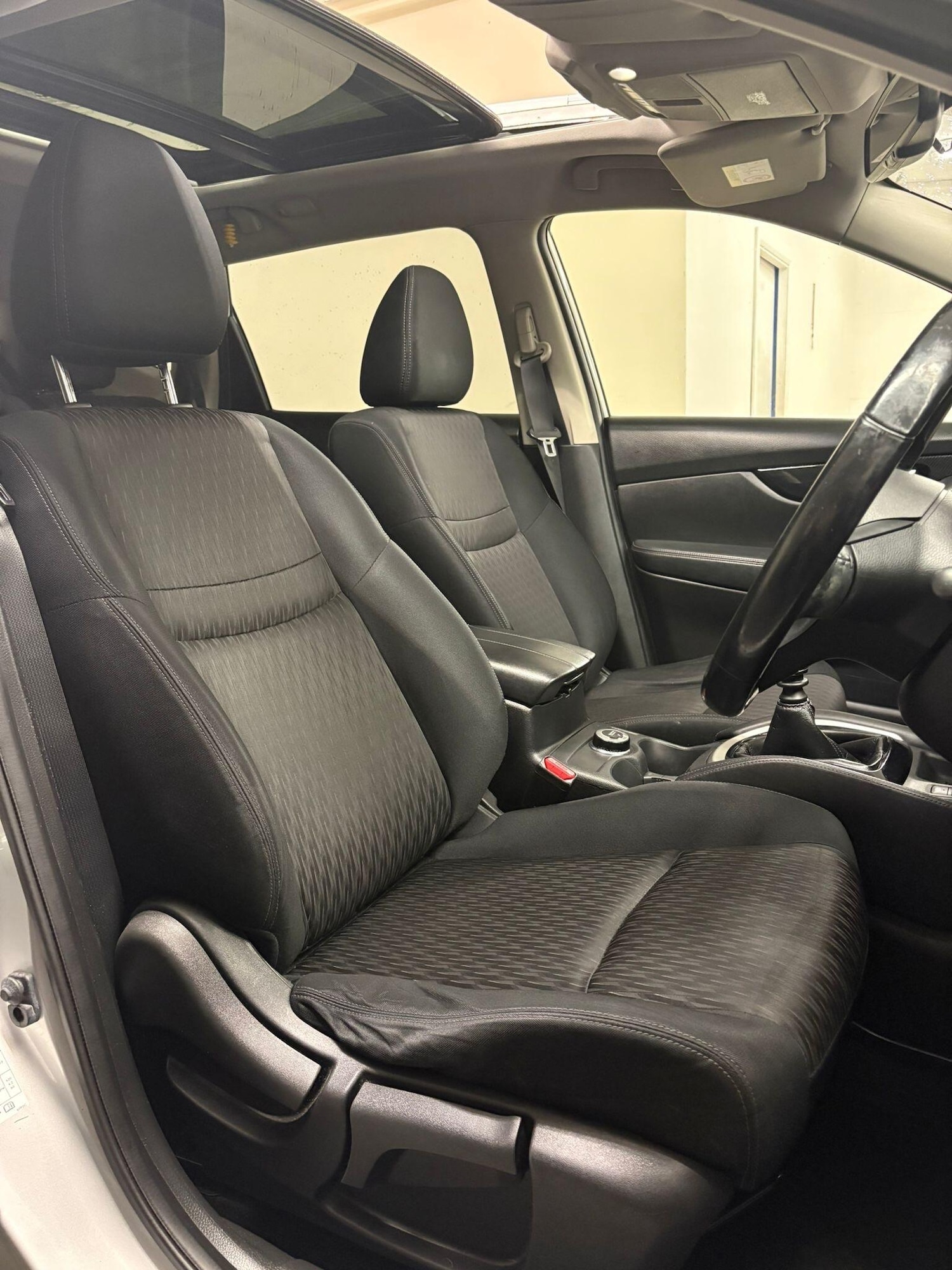 Used Nissan X-Trail 2017 for sale - 76623248: Photo 10