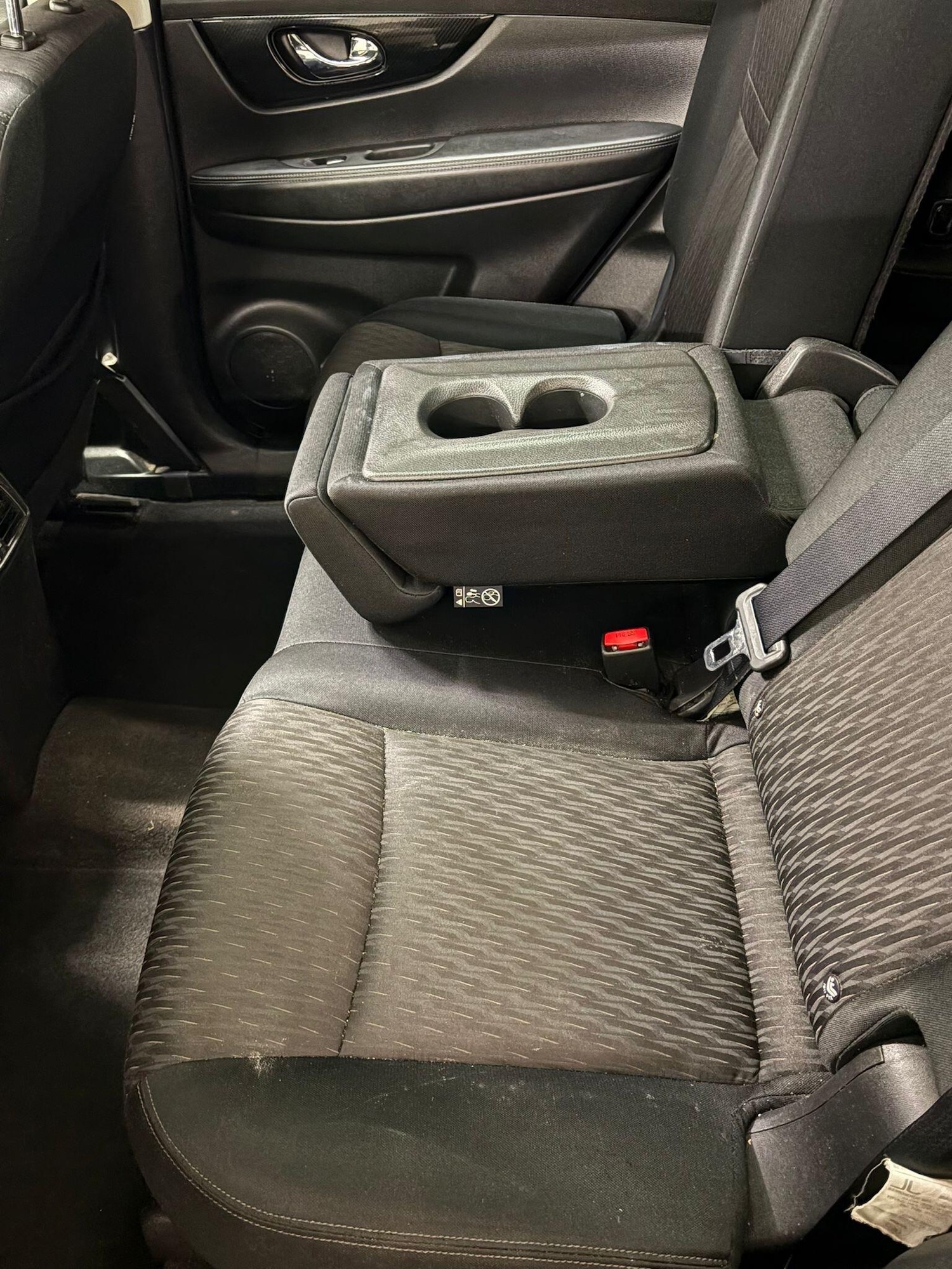 Used Nissan X-Trail 2017 for sale - 76623248: Photo 24