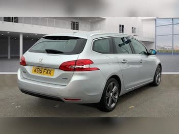 Used Peugeot 308 2015 for sale - 79646348: Photo